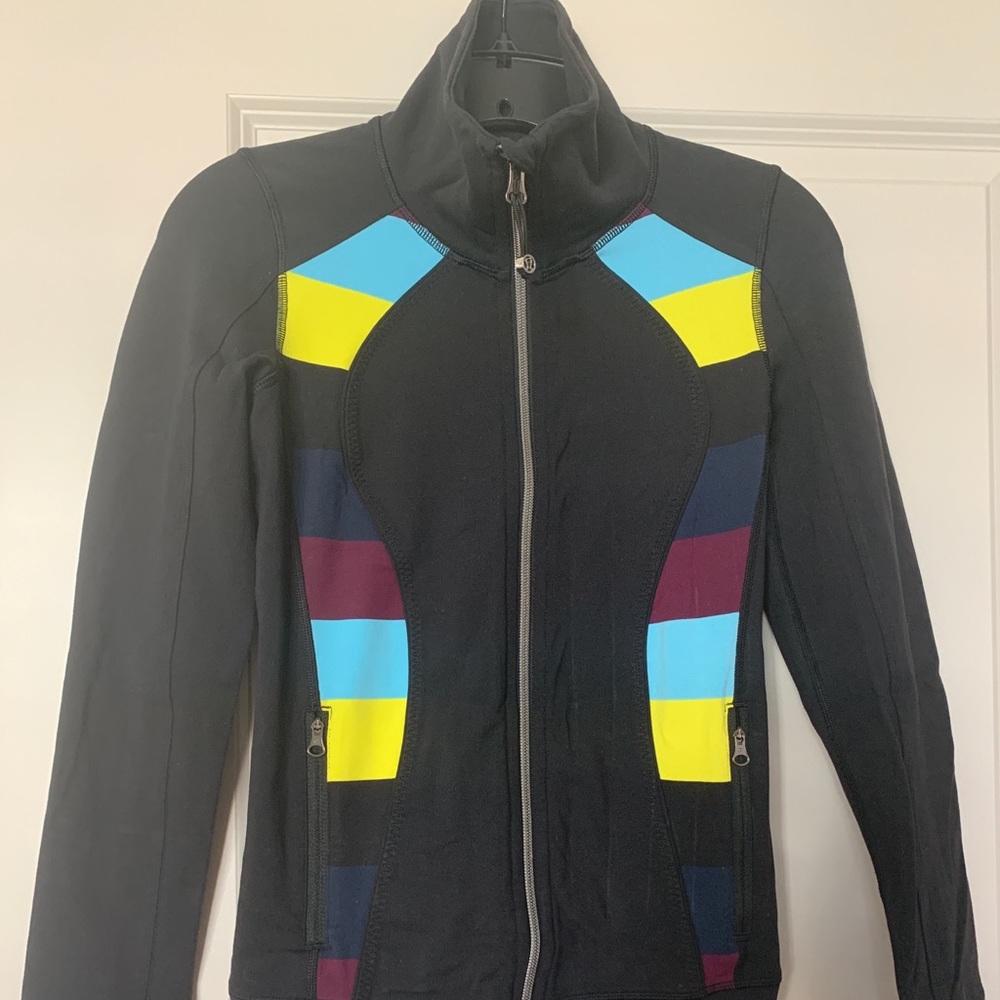 Lululemon sz 2 jacket